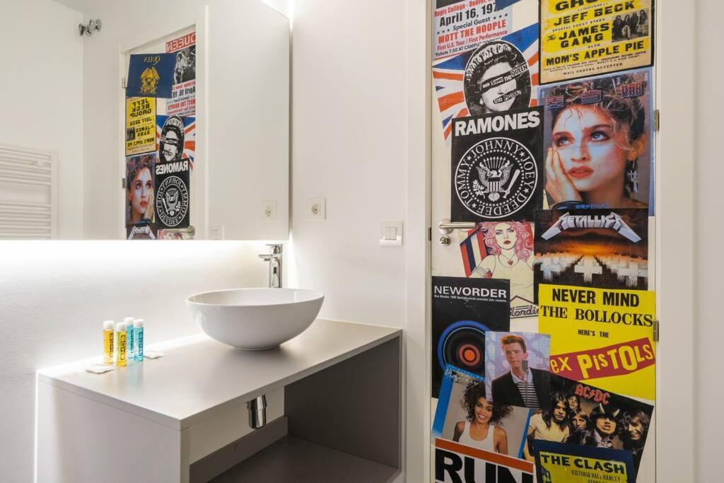 Bowie House - Madrid River-A-Salvad ภายนอก รูปภาพ